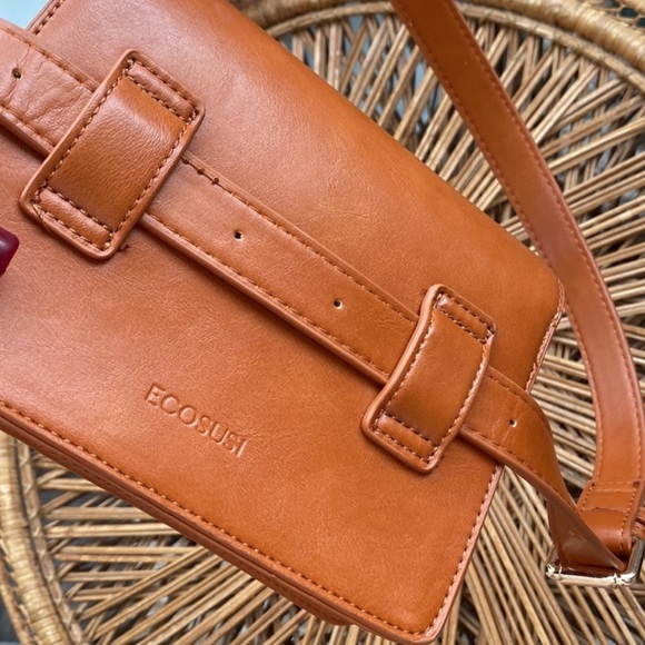 Ecosusi x Anthropologie Brown Leather Belt Bag Adjustable Strap & Buckle Satchel - Picture 6 of 11